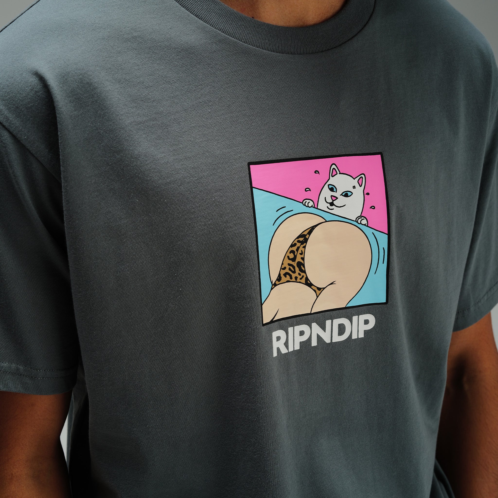 Polo RIPNDIP Peaches And Nerm - Imagen 6